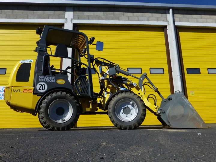 Mini-chargeuse WACKER NEUSON WL 25